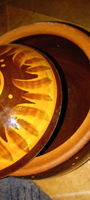 Oale de lut emailate