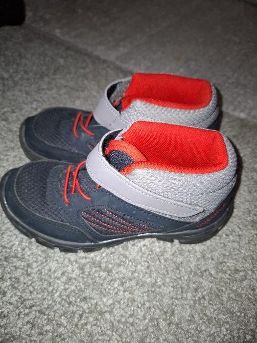 Ghetute toamna  Decathlon Quechua marime 31