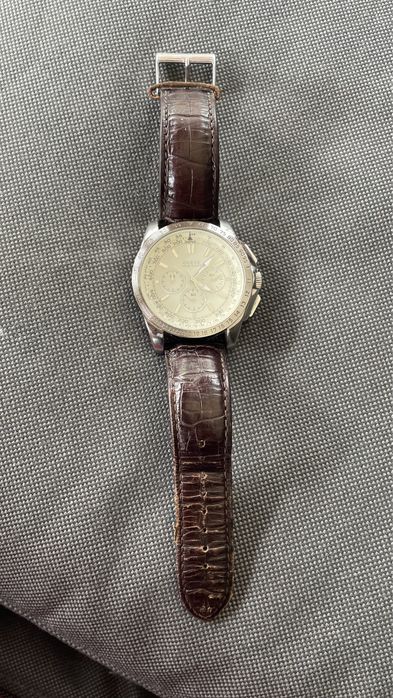 Ceas Guess quartz 49mm