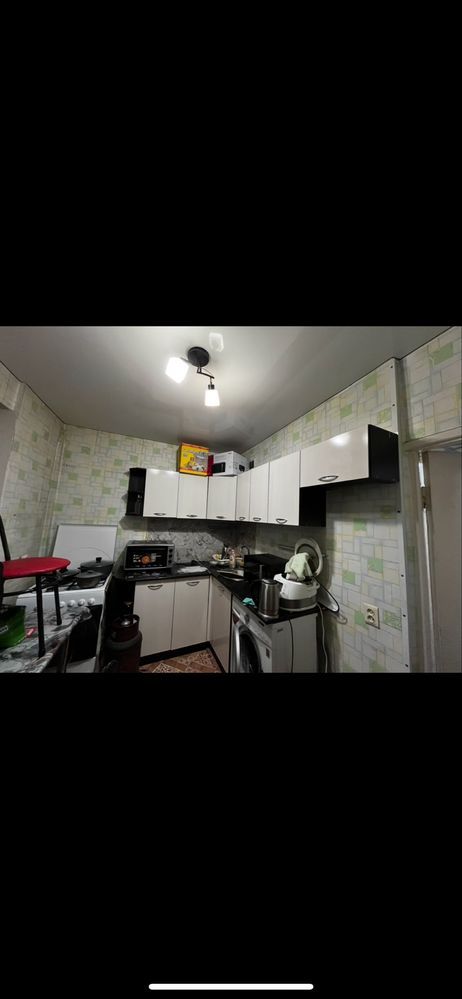 Продается кухня в хорошем состоянии!Продаем в связи с переездом!