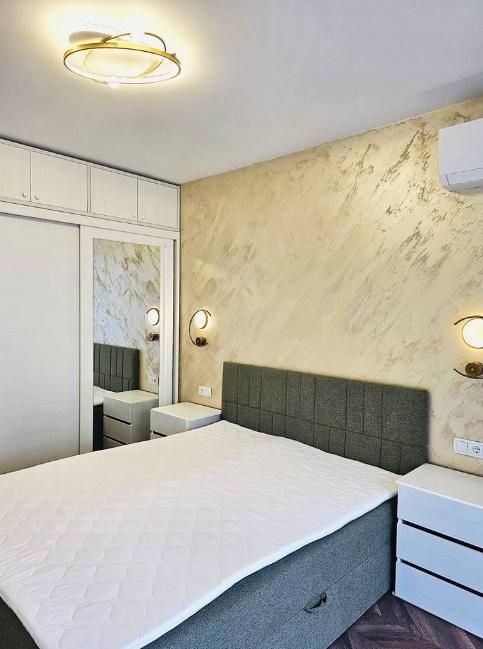 Дава се под наем Двустаен апартамент в Пловдив, Христо Смирненски - 80 кв.м за 612 € - Снимка #3