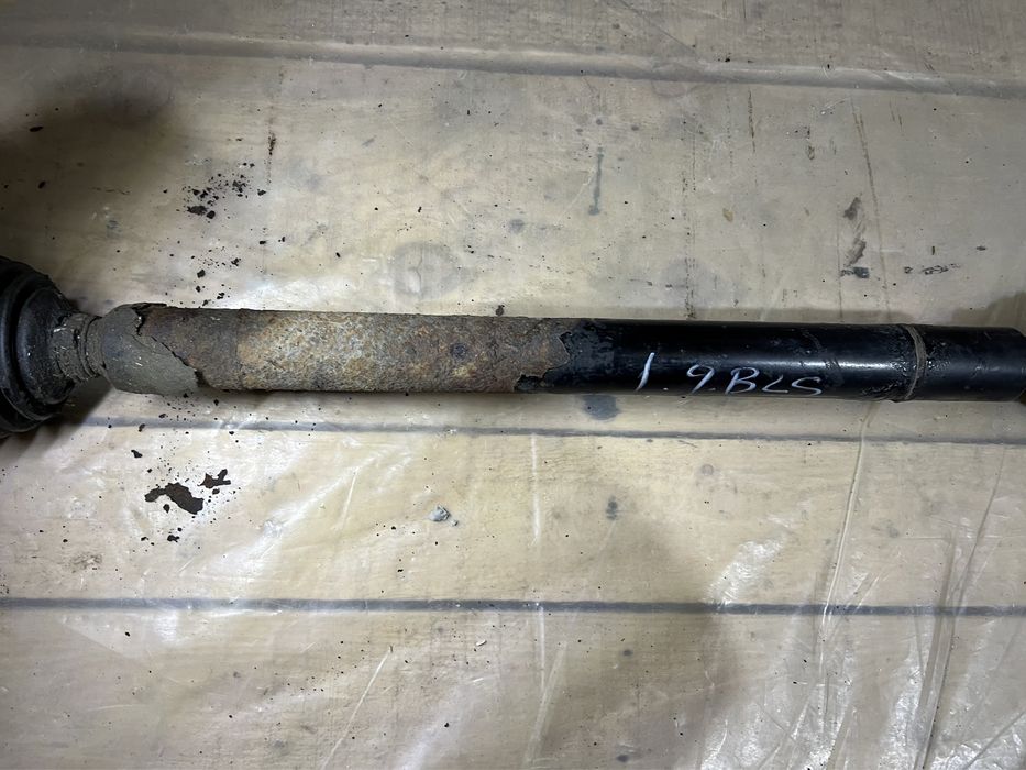 Planetara dreapta pt vw passat b6 1.9 105cp bls 5 trepte manual