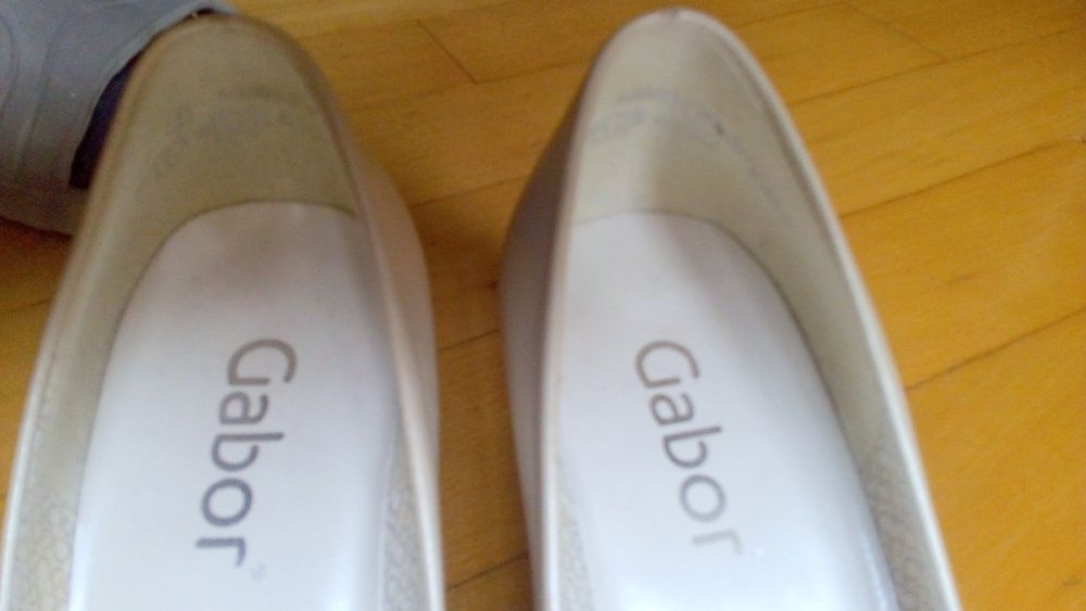 pantofi pt dame nr 35.5 piele Austria