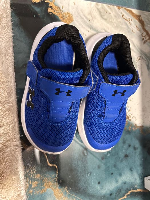 Оригинални детски маратонки в отлично състояние