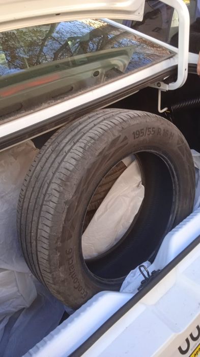 Vând anvelope de vară uzate, în bună stare