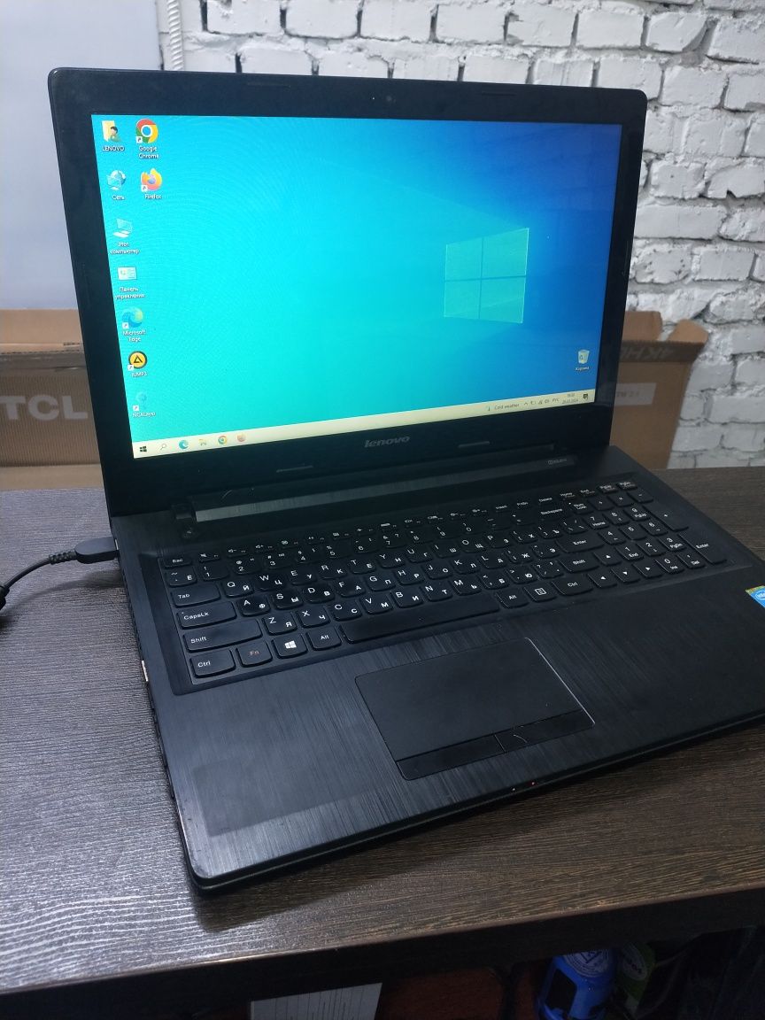 Lenovo i3/6gb/SSD 128gb