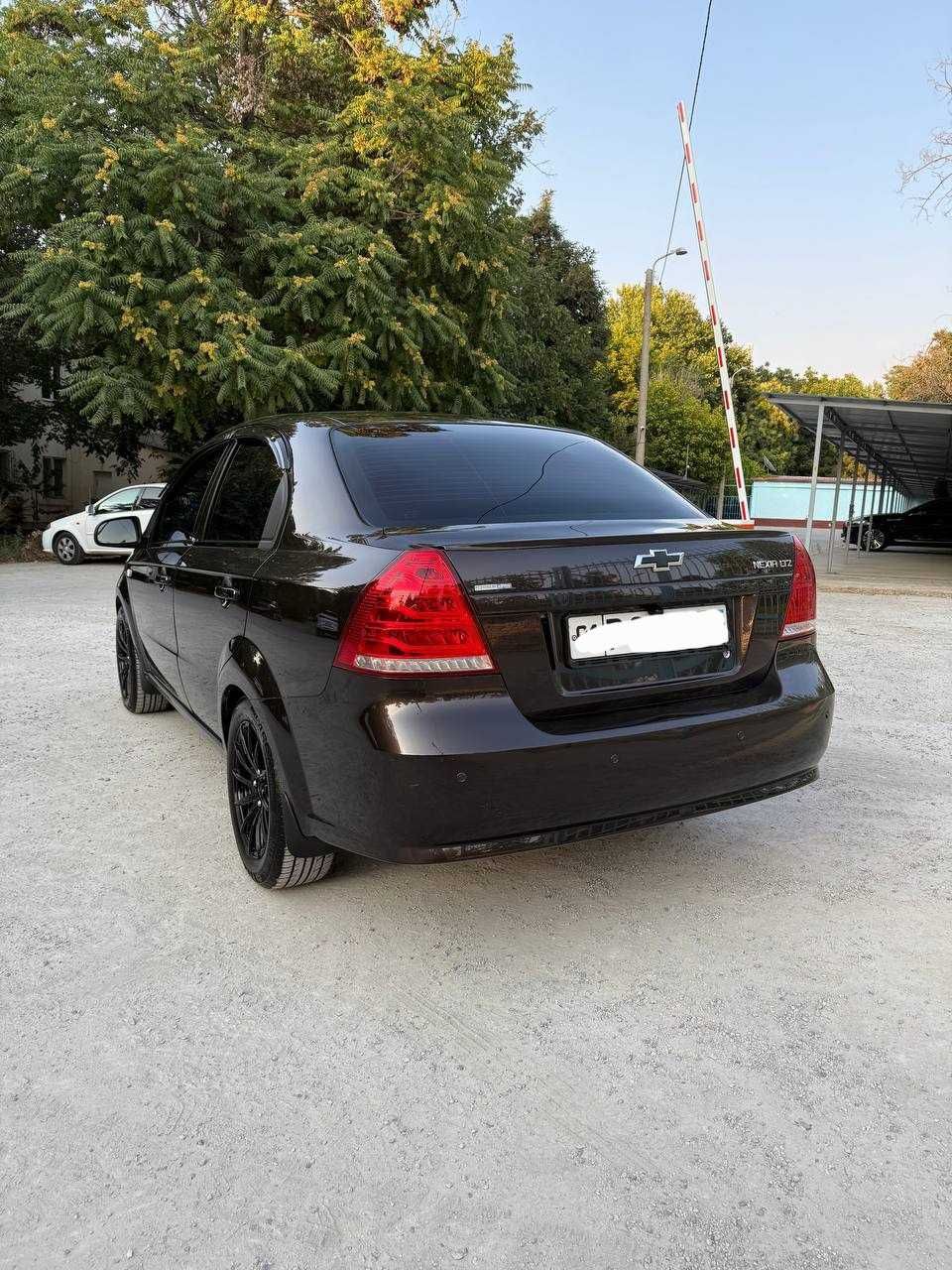 Продаю NEXIA 3 автомат