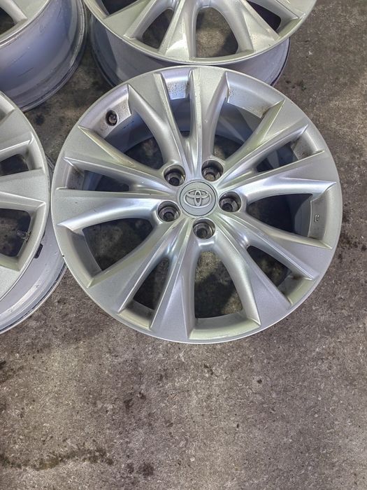 Оригинални джанти за Toyota RAV 4 18" с датчици