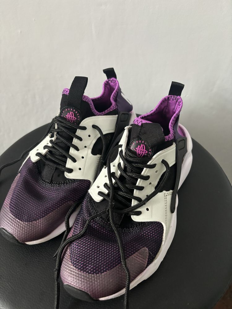 Nike дамски обувки