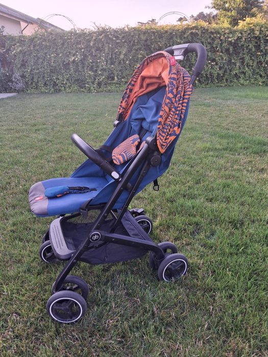 Carucior Qbit all terrain