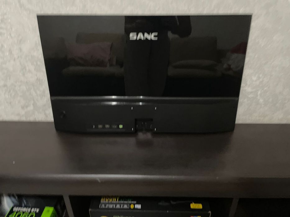 Игровой монитор