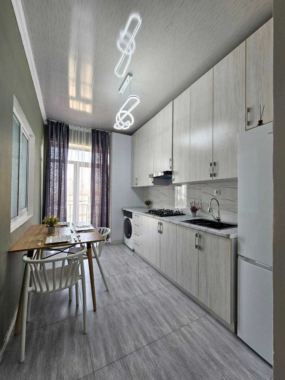Olmos Residense 40  лет победы 3/8/9 Евро ремонт 69м²