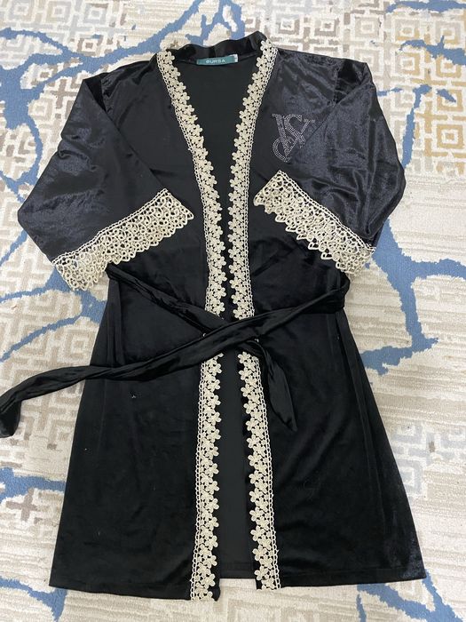 Пеньюар с накидкой