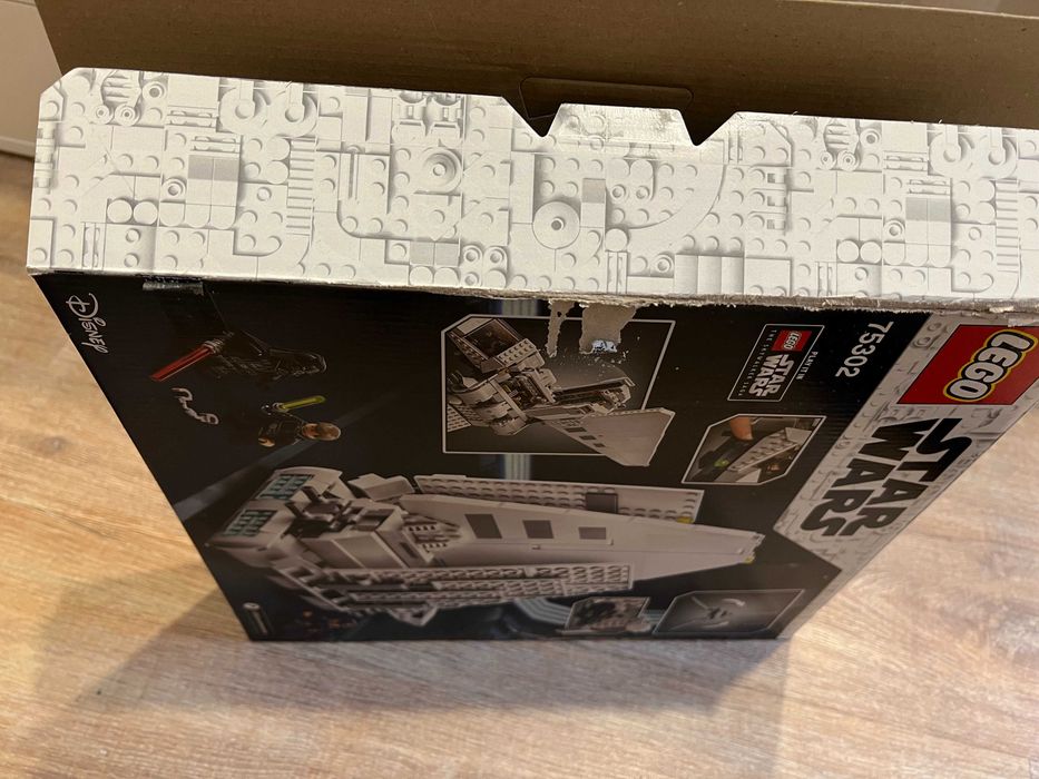 LEGO Imperial Shuttle 75302