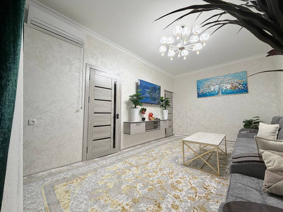 Квартира продаётся Чиланзар 12 квартал 2в3/3/4 разделка меб тех фархад