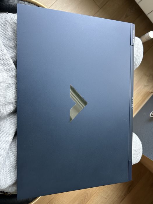 HP Victus 16,1 Ryzen 7 5800H  16 Ram