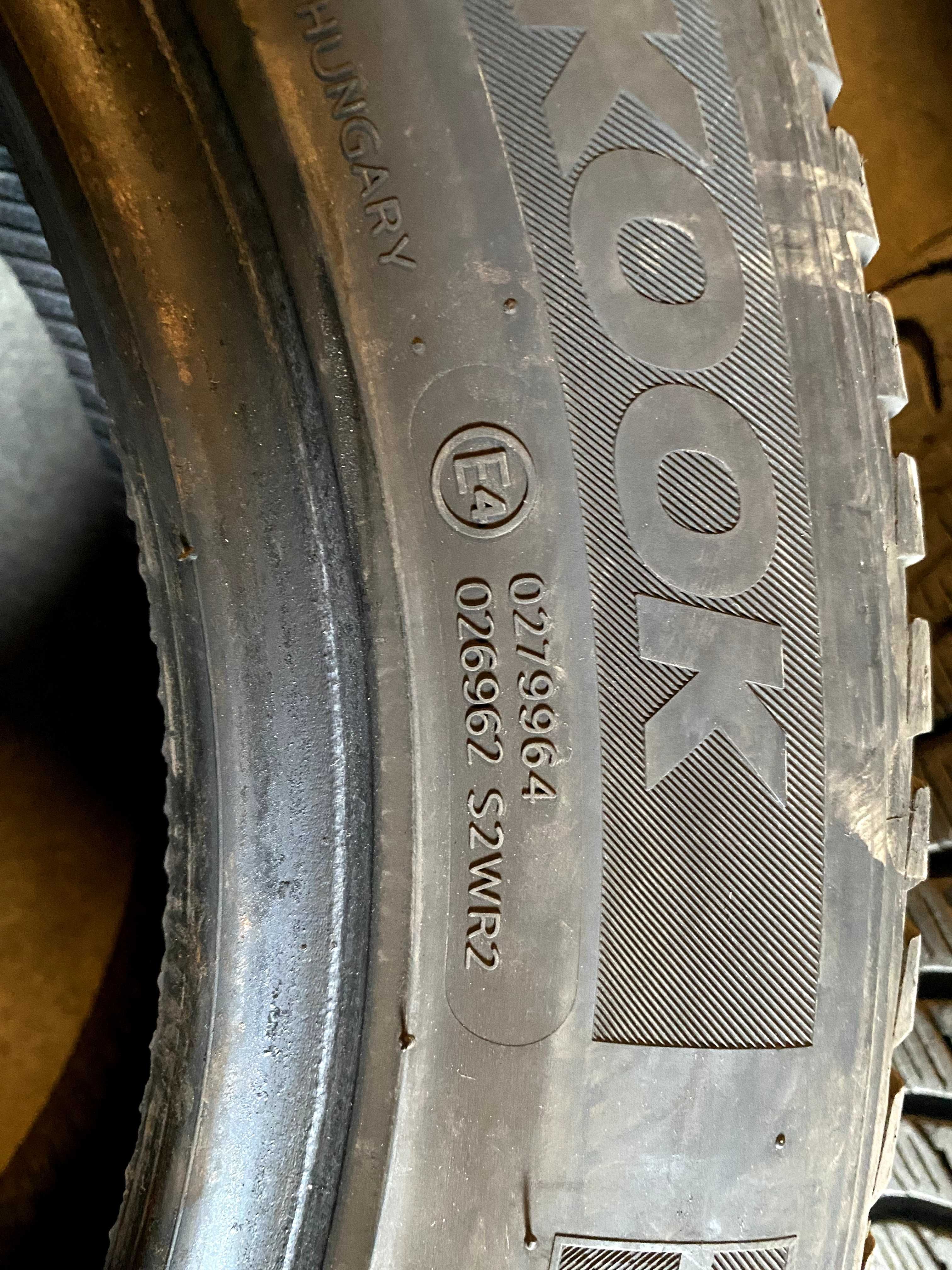 4 anvelope iarna 205/55/16 , Hankook in stare excelenta