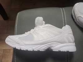 Мъжки спортни бели обувки TREKKERS