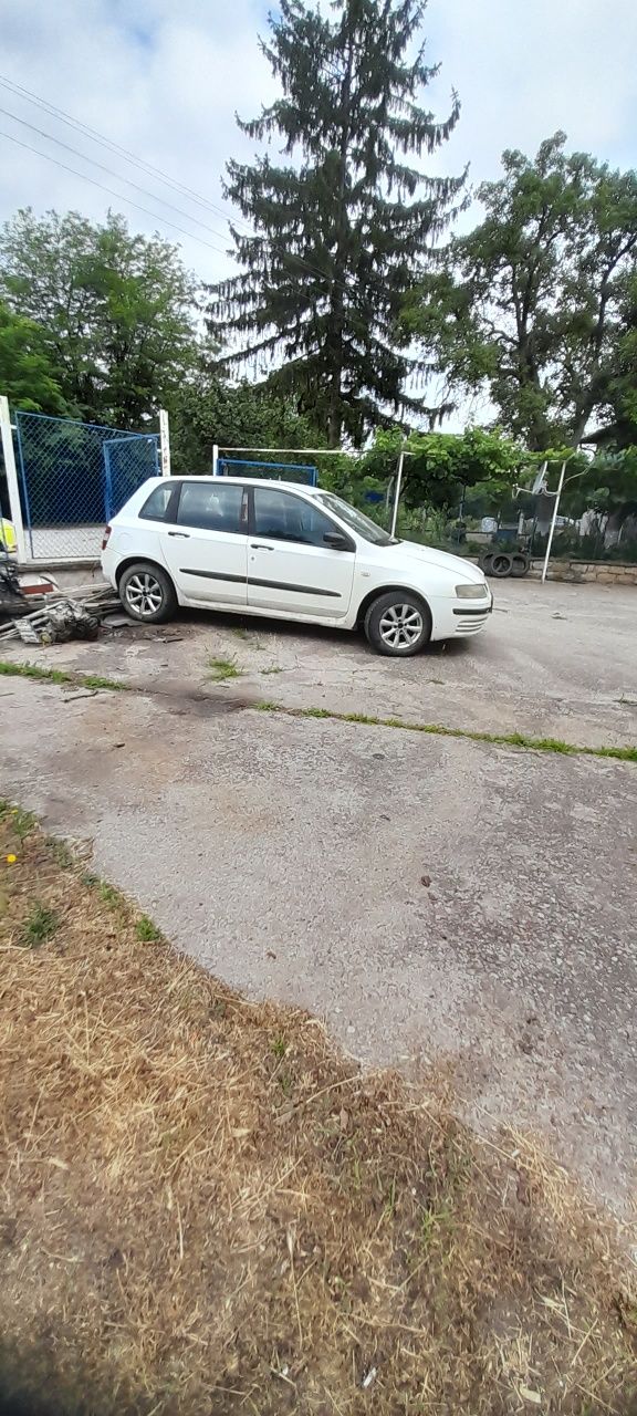 Фиат Стило на части
