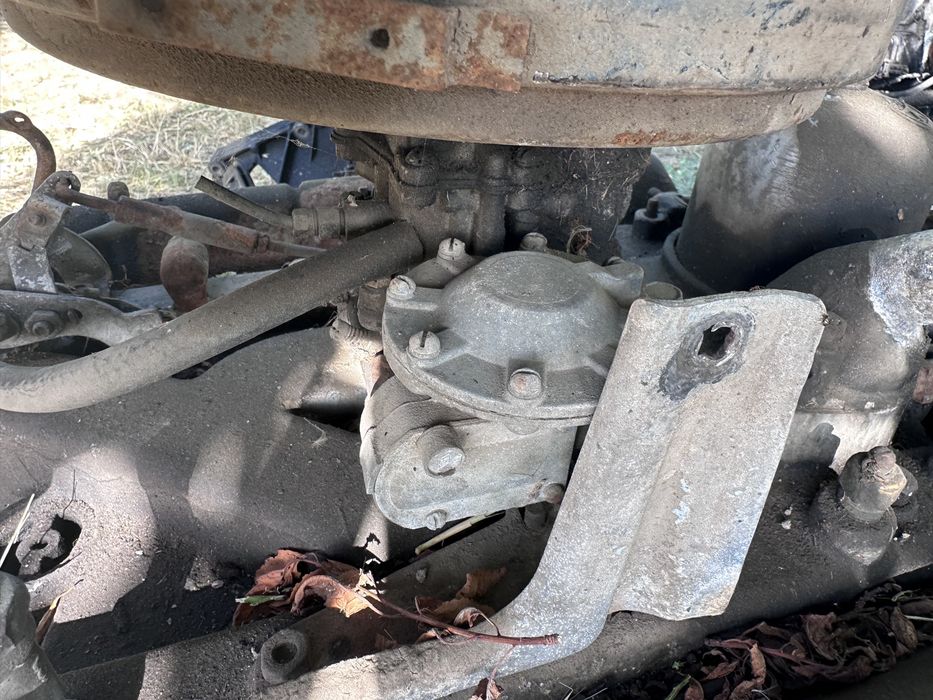 Двигател ГАЗ 53 На части !!!