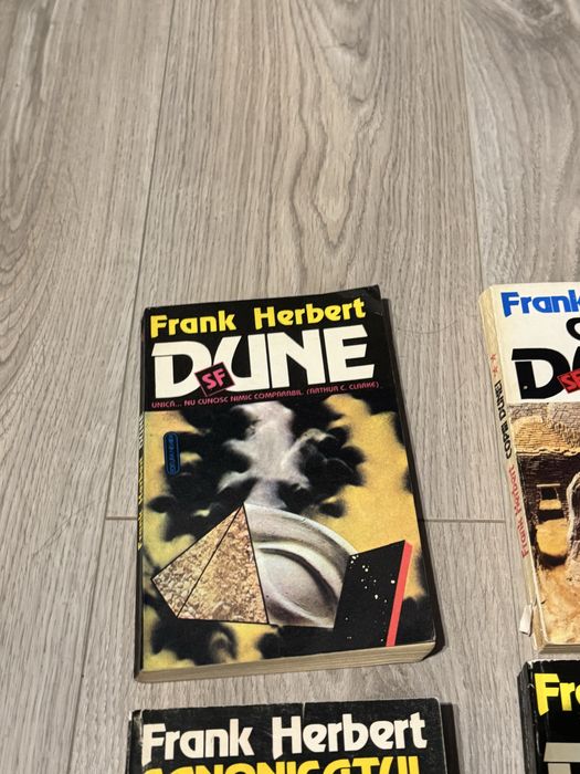 Seria Dune Frank Herbert- Nemira 1990
