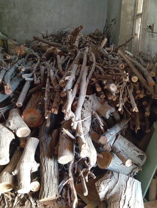 Утин тезда сотилади