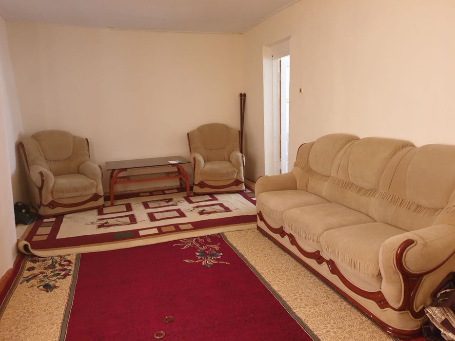 Сдается 3 комнатный дом с двором