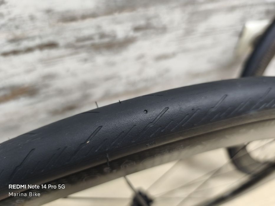 Карбонови шосейни капли Mavic Cosmic Pro Carbon UST Limited Disc