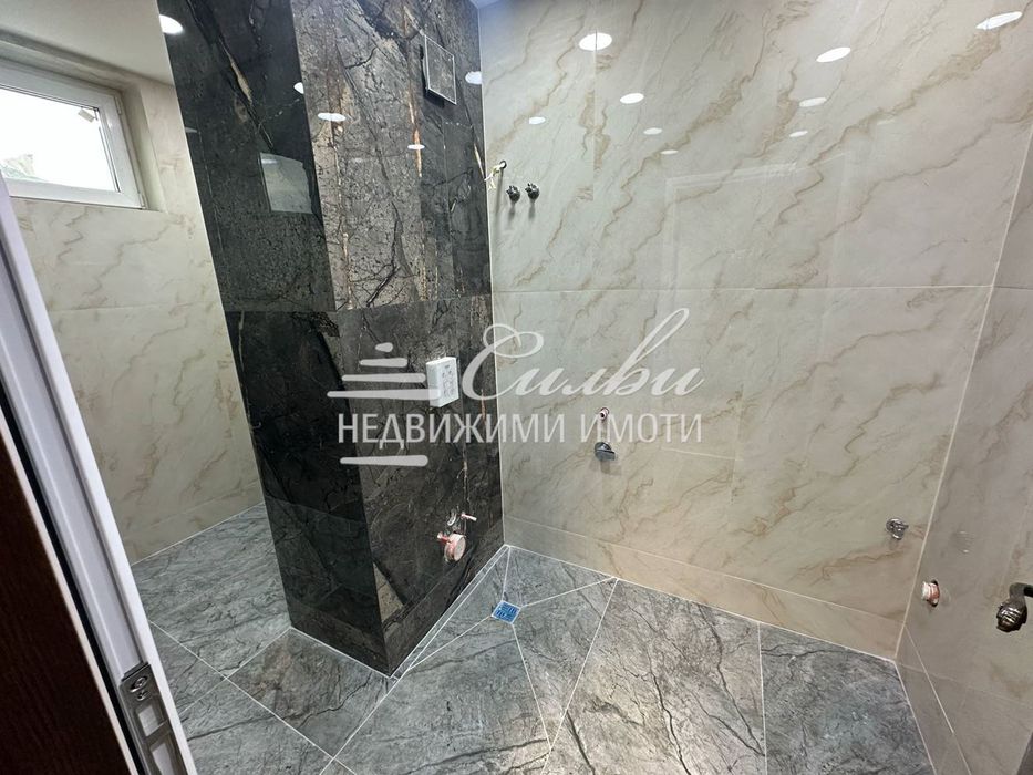 Двустаен апартамент НОВО строителство - кв.Добруджански