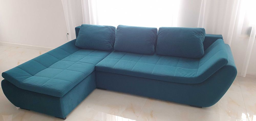Canapea L / Coltar turcoaz 270 CM / 2.7 M - 2 ani vechime