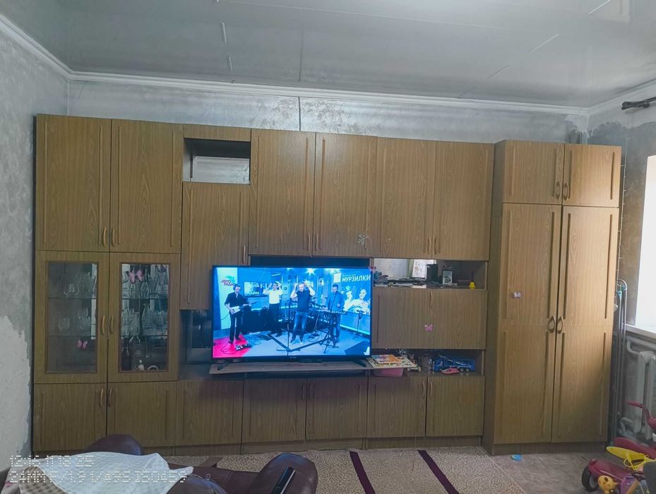 Стенка для зала, гостиной