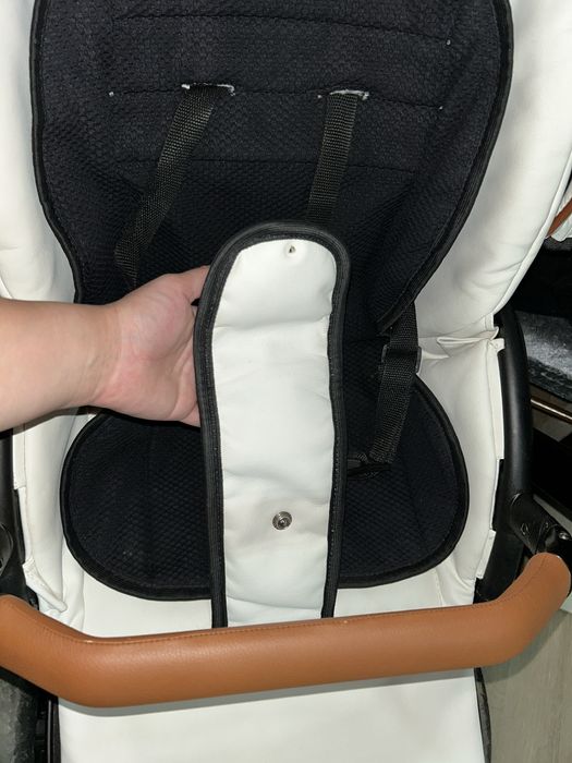 Vând cărucior 3 in 1 Krausman Topaz Lux, Alb