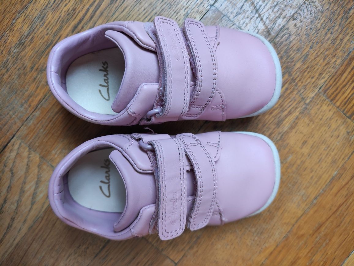 Бебешки обувки Clarks 21 номер