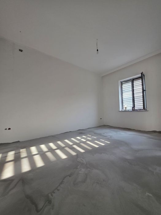 Продаю 1.5 соток евро Коттедж ТТЗ-1