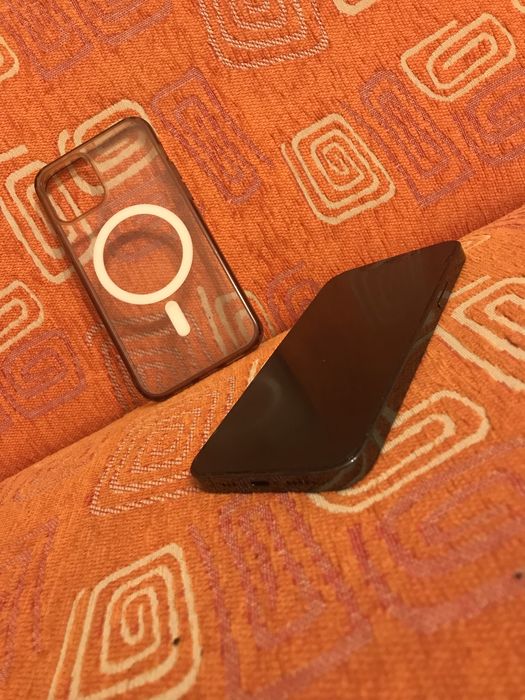 Iphone 12 pro ca Nou !!