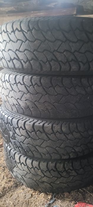 Продавам Гуми в много добро състояние