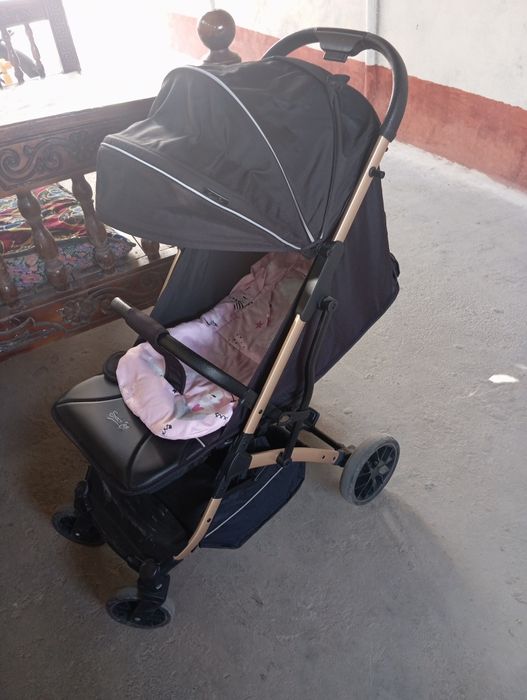 Коляска почти новый