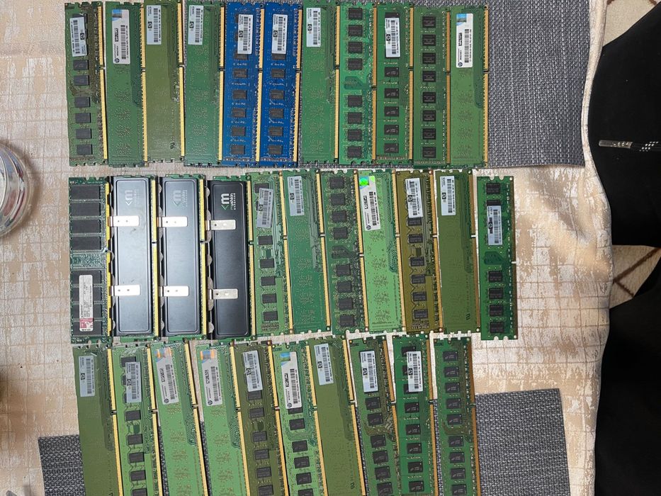 32 броя Рам памет / Ram dd3