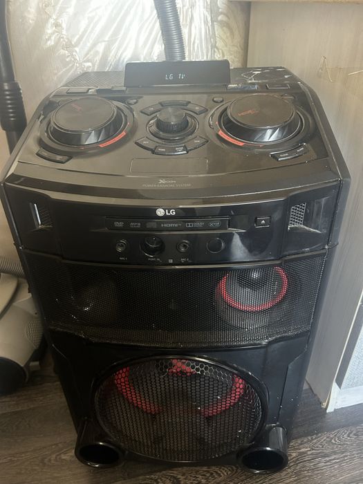 Продам колонку LG с пультом