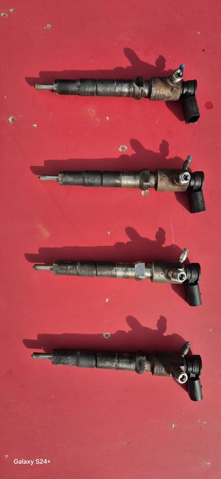 Injectoare Ford Transit tip motor YMR6 130cp 2017