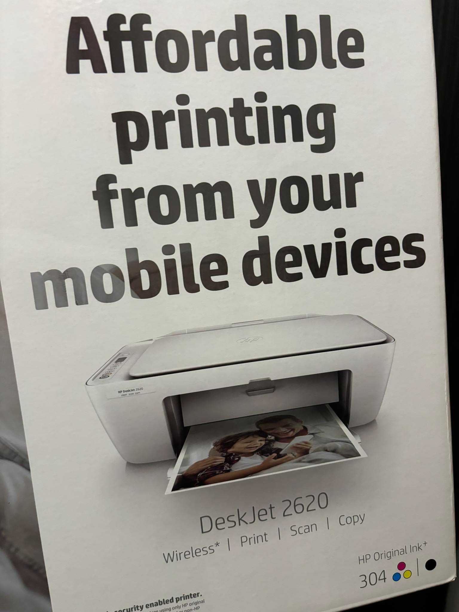 Цветен принтер HP Deskjet 2320