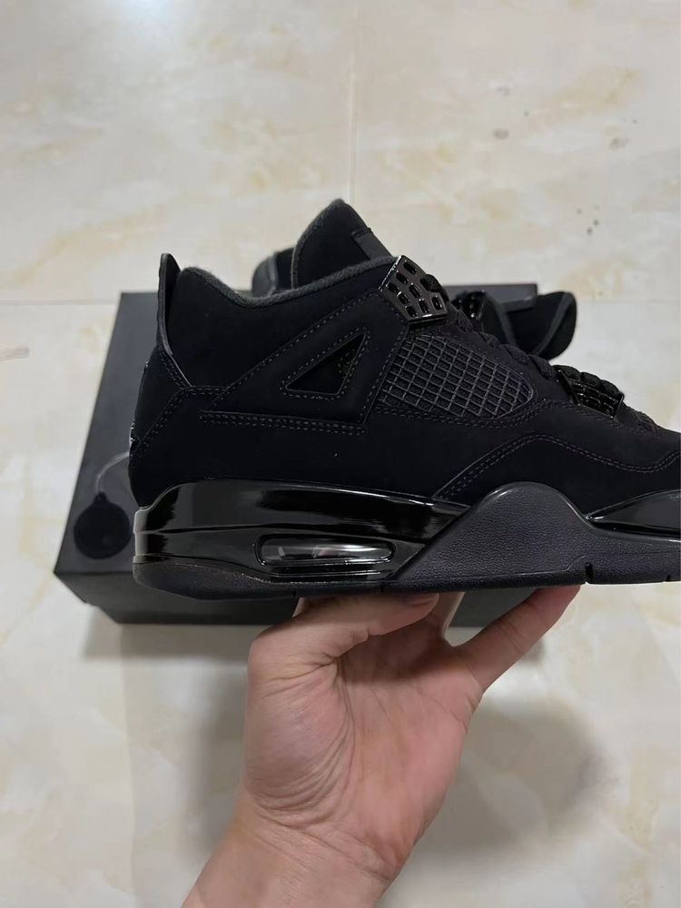 Air Jordan 4 Retro “Black Cat”