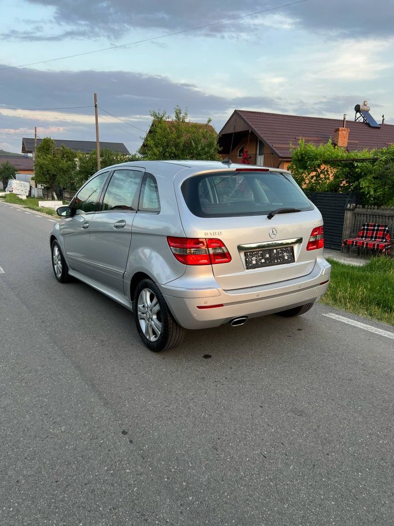 Mercedes Bclass 18diesel Panoramic