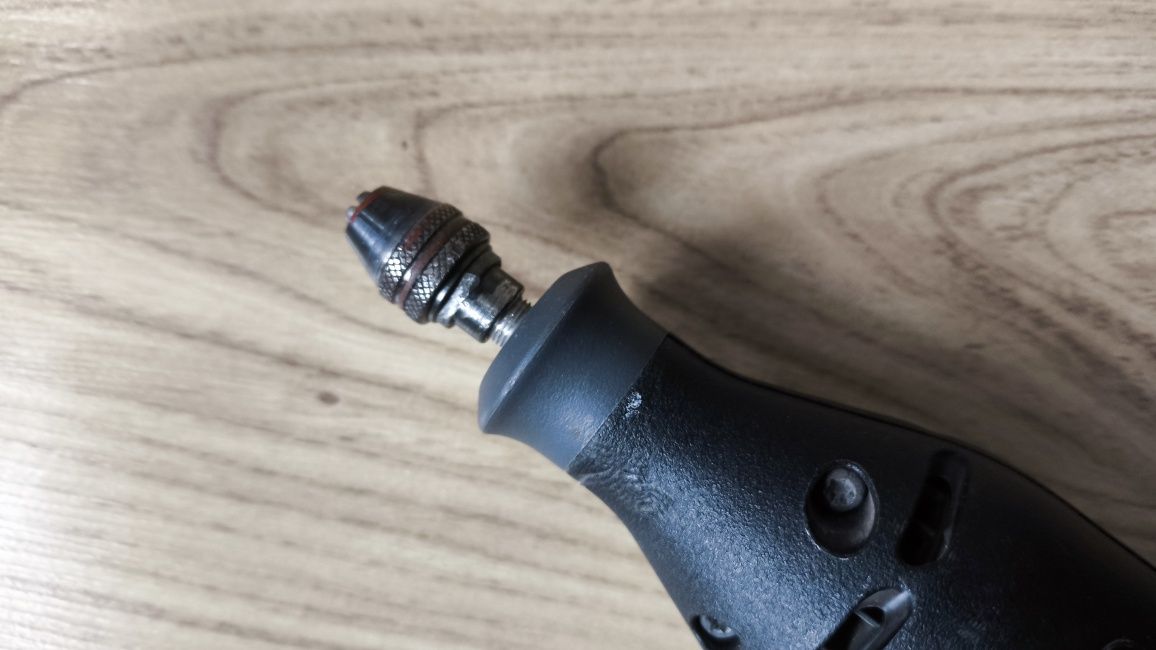 Dremel 398 Professional с цифрово управление на уборотите