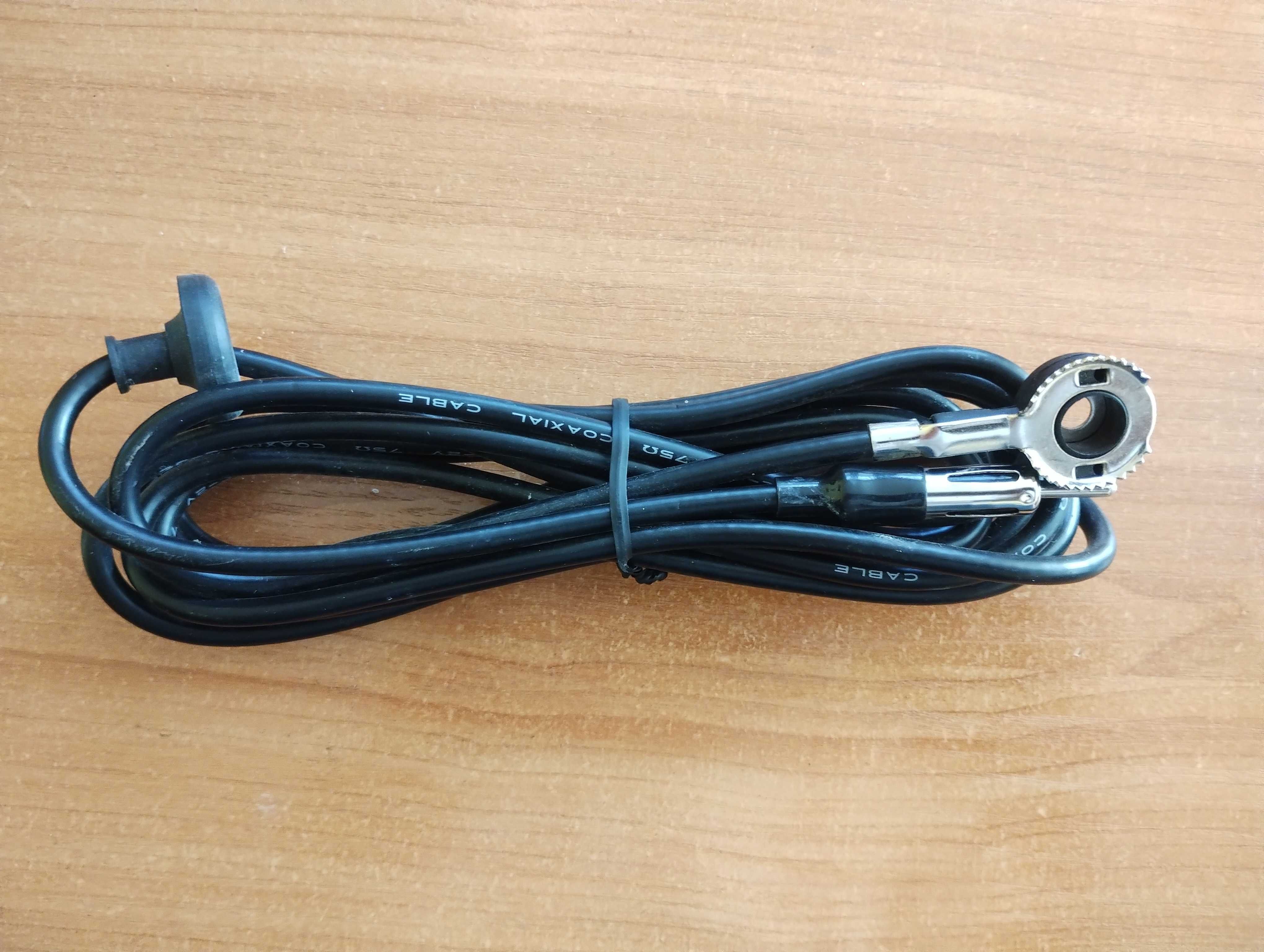 ,,Kenwood'' - радиокасетофон