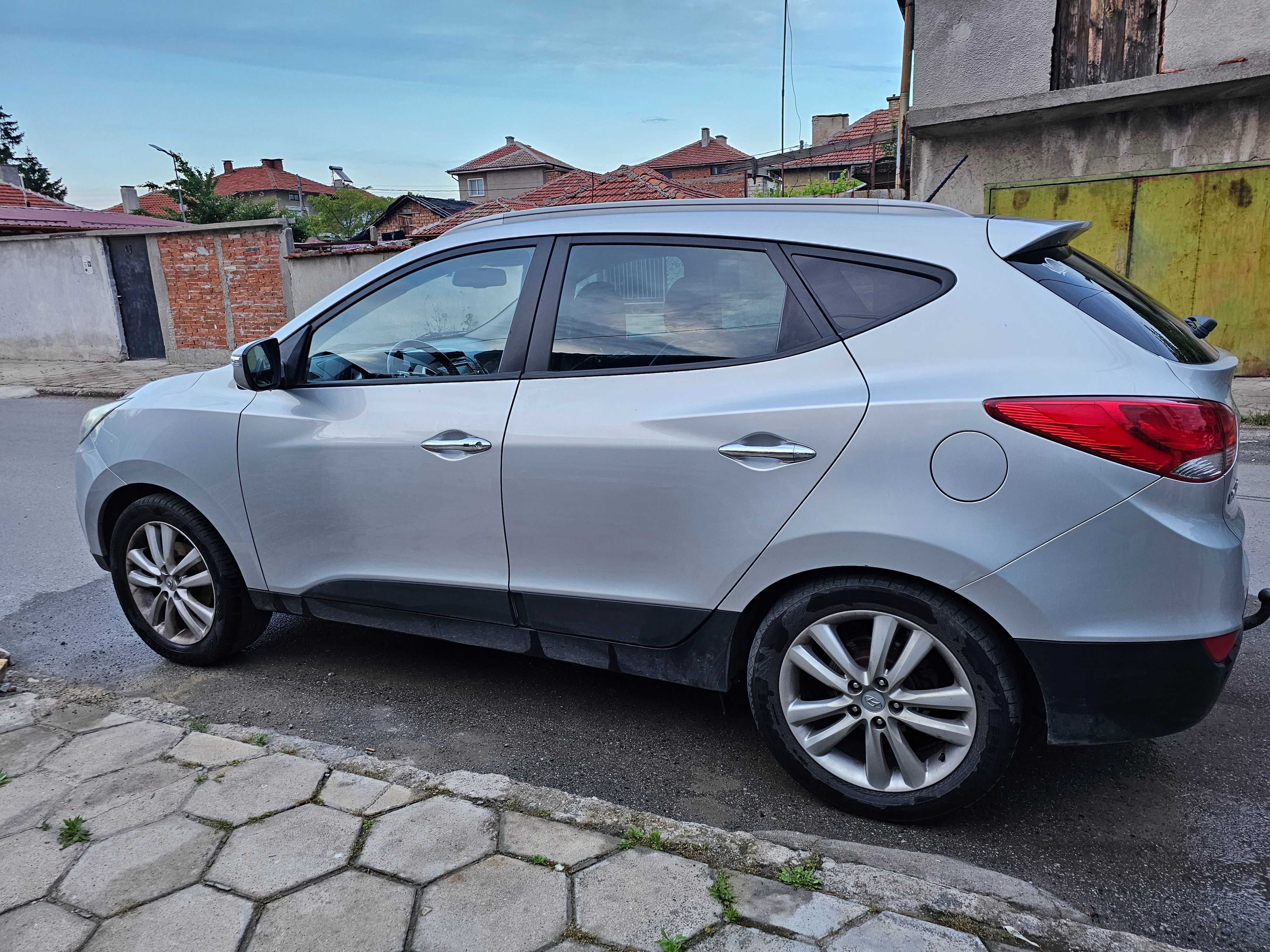 Hyundai IX35 16500