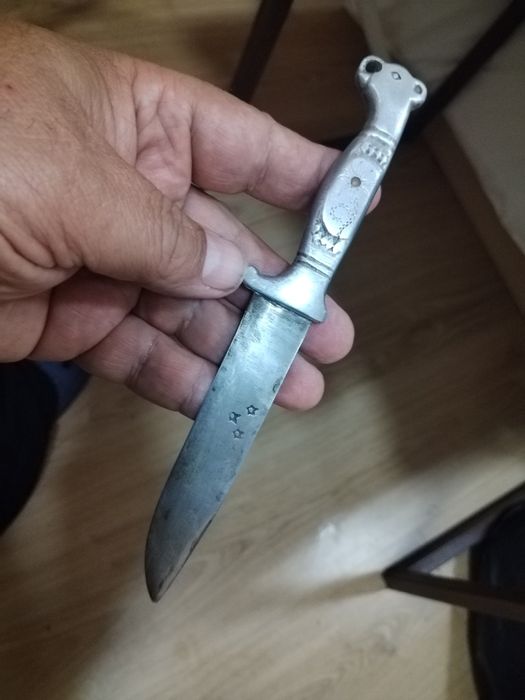 Старо ножче, меча глава