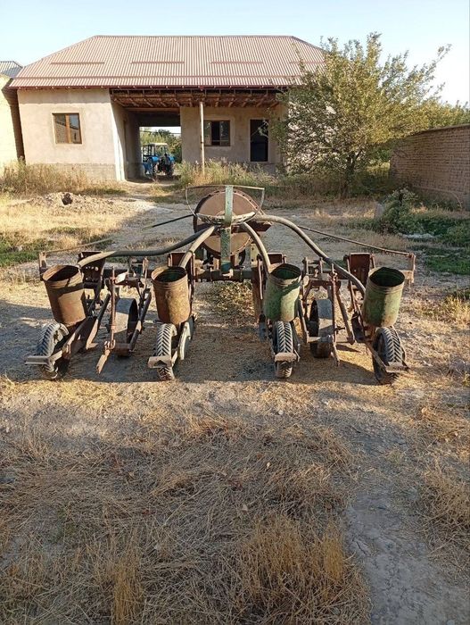 SELKA APARAT SOTILADI srochna.                .