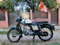 Motoreta mobra comunista
