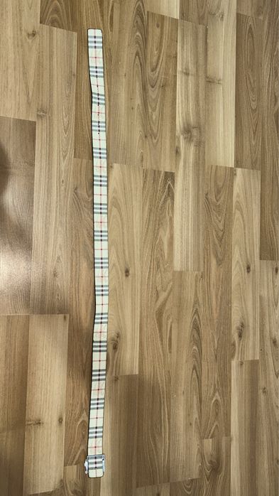 Curea burbbery nou nouta cu folie